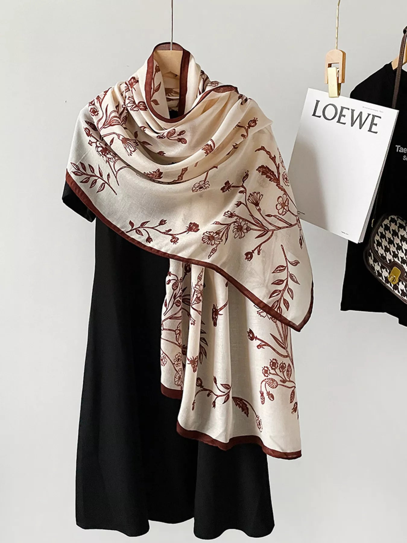 341be5ae52b9432bb0604a0c24132e56-Max-Origin