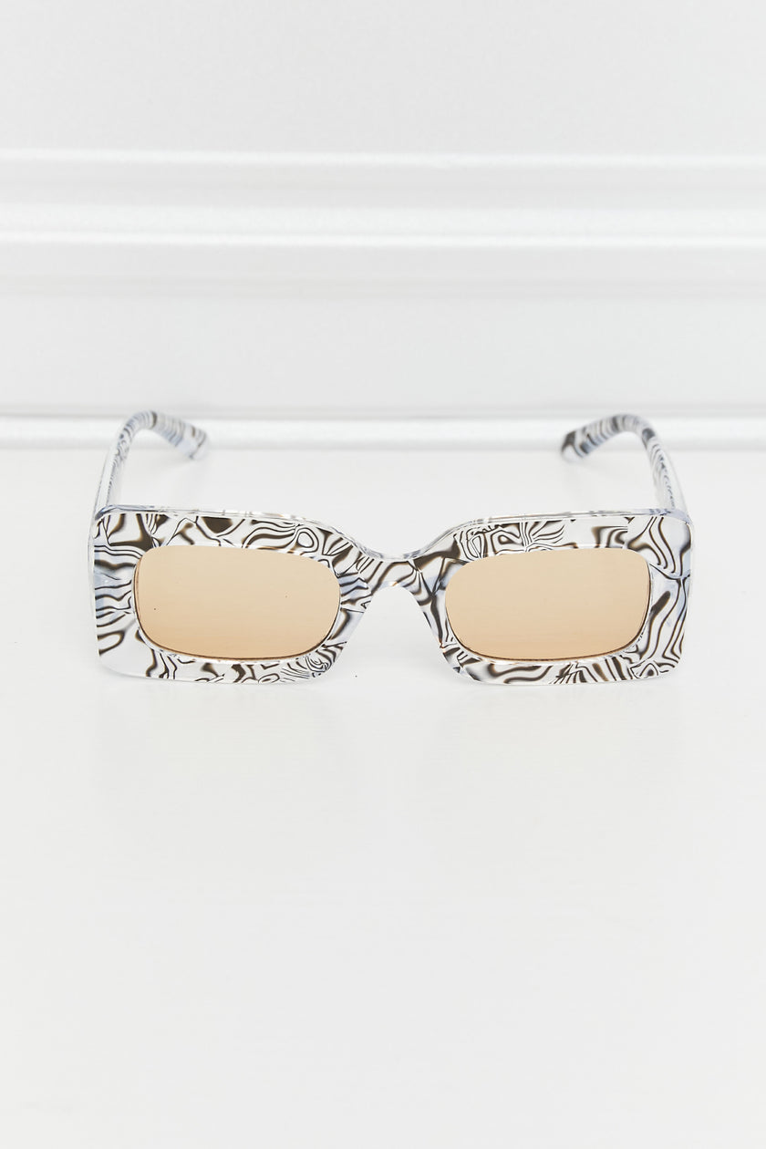 6b64e0c92e584a229e559470eedf9e3d-Max