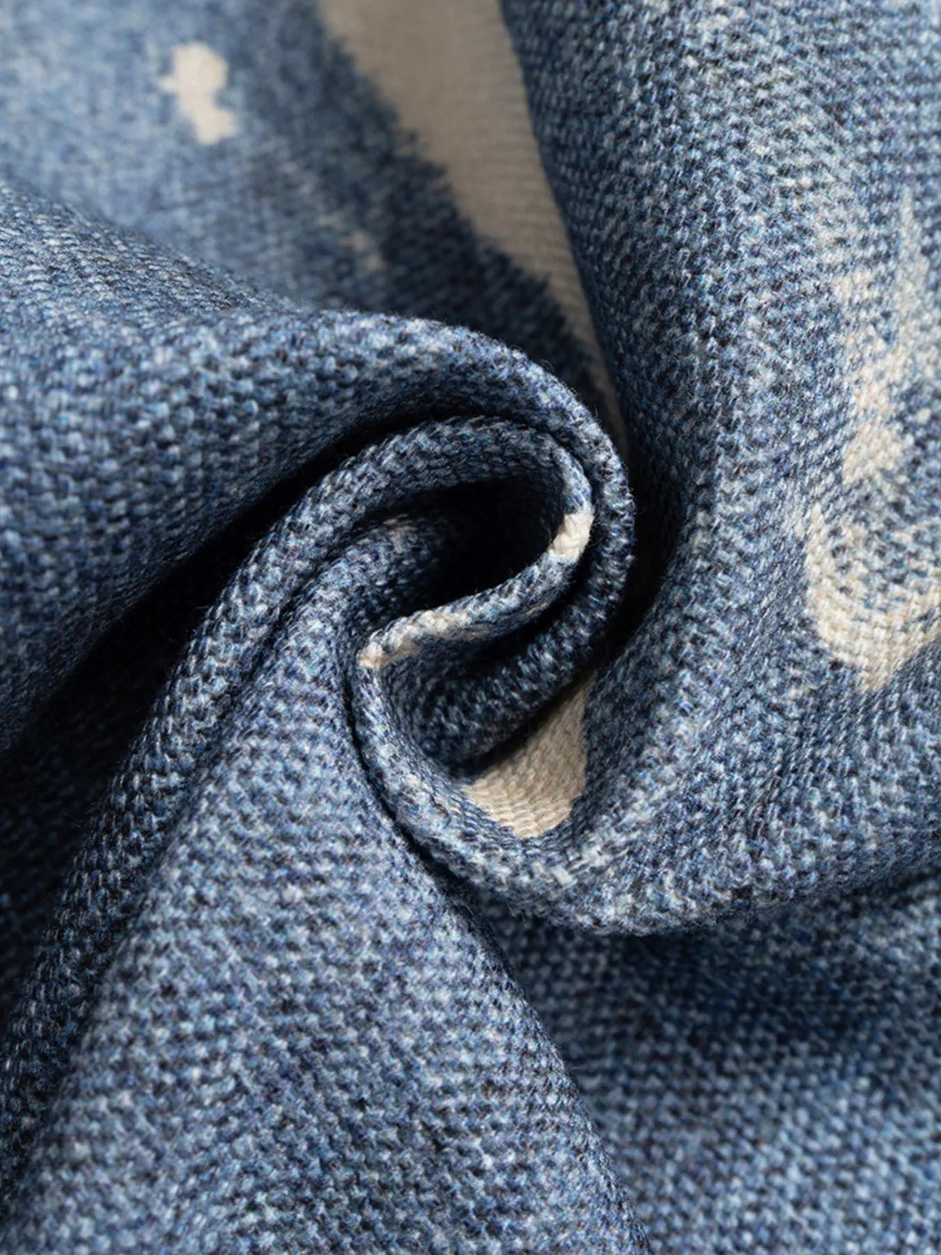 901c411072384e9197ffa78532ff628c-Max-Origin